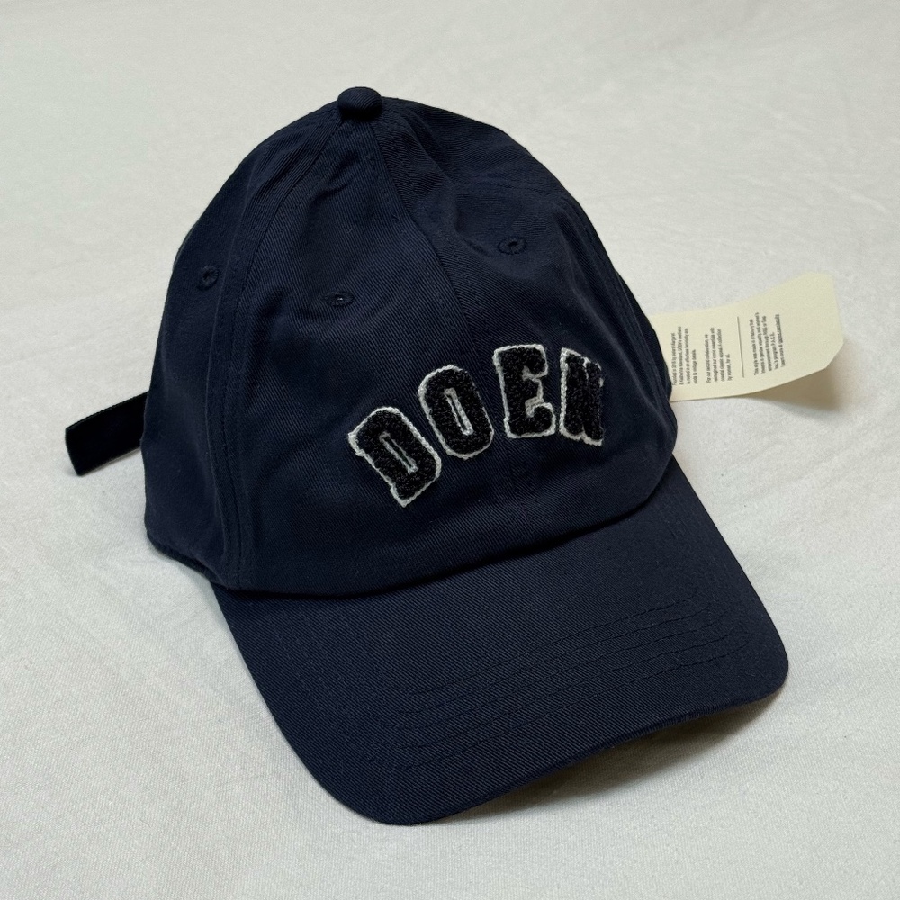 Gap × DÔEN Organic Cotton Logo Baseball Hat